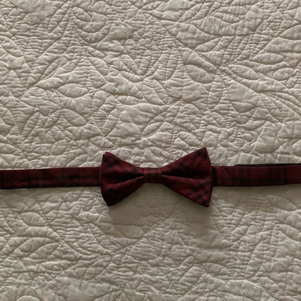Izod Red and Black Plaid Bow Tie